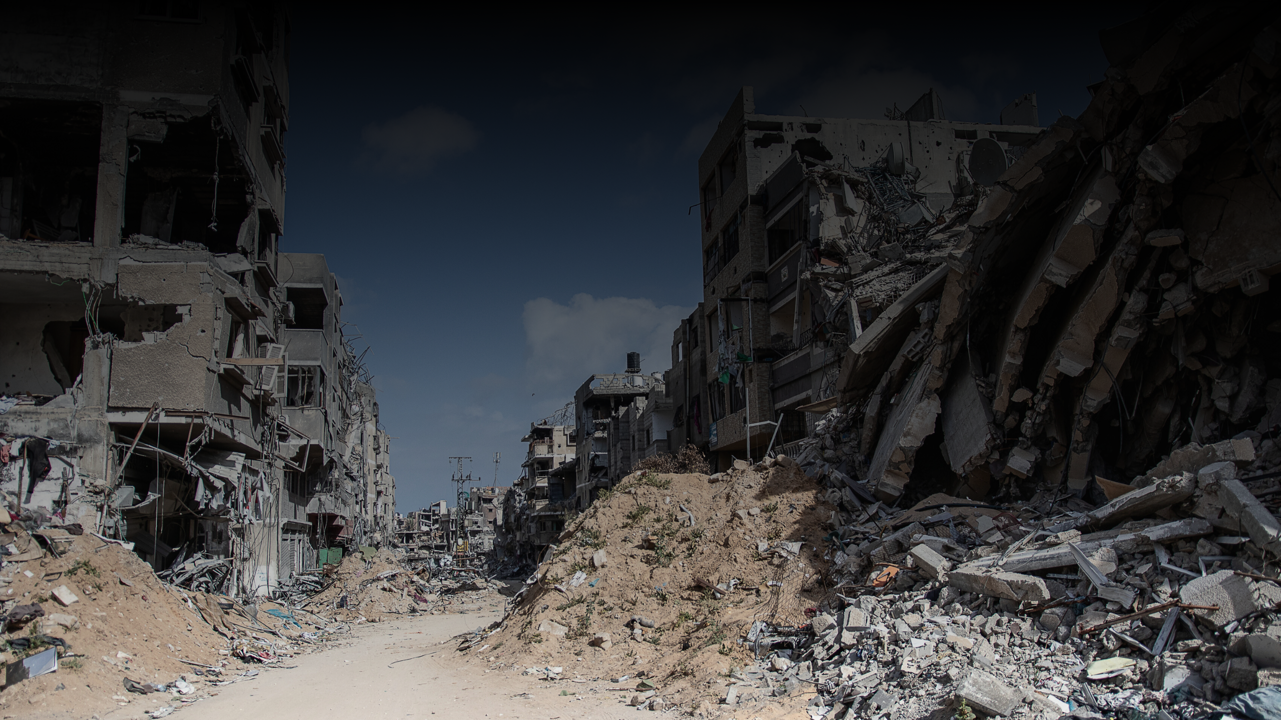 Destroyed buildings in Khan Younis, Gaza. 